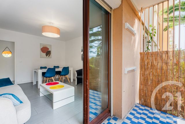 Appartement F4 &agrave; vendre - 4 pi&egrave;ces - 63 m2 - Nice - 06 - PROVENCE-ALPES-COTE-D-AZUR