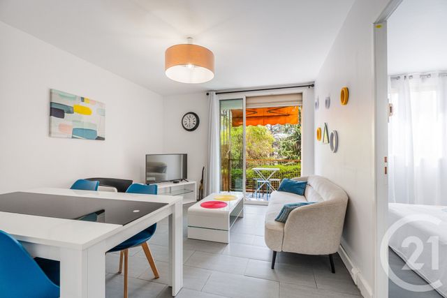 Appartement F4 &agrave; vendre - 4 pi&egrave;ces - 63 m2 - Nice - 06 - PROVENCE-ALPES-COTE-D-AZUR