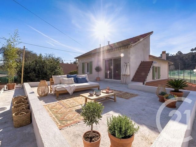 Appartement F4 &agrave; vendre - 4 pi&egrave;ces - 97,57 m2 - Cagnes Sur Mer - 06 - PROVENCE-ALPES-COTE-D-AZUR