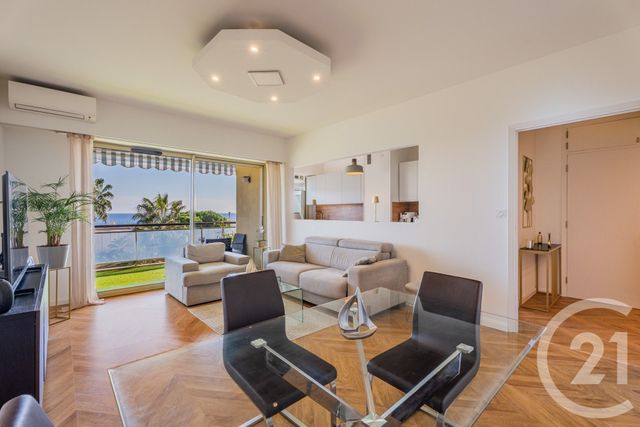 Appartement 3 pièces 82 m² · à Nice · 81,7 m² · 595 000 €