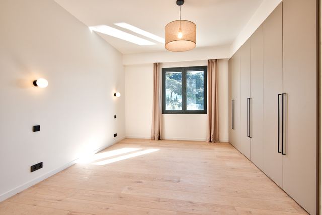 Maison à vendre - 7 pièces - 205,47 m2 - Nice - 06 - PROVENCE-ALPES-COTE-D-AZUR