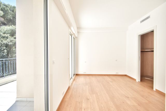 Appartement F5 à vendre - 5 pièces - 167,33 m2 - Nice - 06 - PROVENCE-ALPES-COTE-D-AZUR