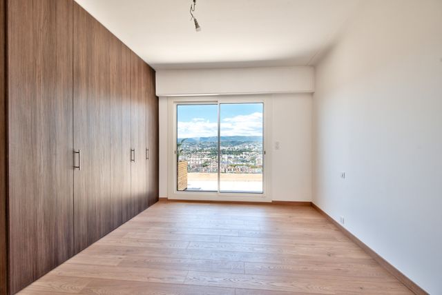Appartement F5 à vendre - 5 pièces - 167,33 m2 - Nice - 06 - PROVENCE-ALPES-COTE-D-AZUR