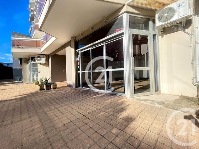 Appartement Local à vendre ST CYPRIEN