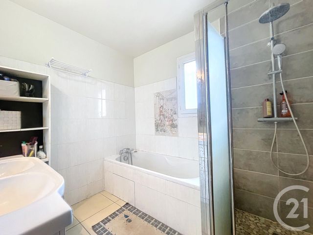 Maison à vendre - 4 pièces - 96 m2 - Latour Bas Elne - 66 - LANGUEDOC-ROUSSILLON