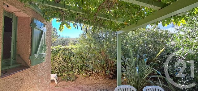 Maison à vendre - 6 pièces - 76,33 m2 - St Cyprien - 66 - LANGUEDOC-ROUSSILLON