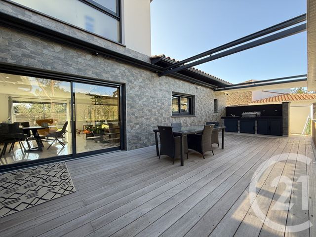 Maison à vendre - 4 pièces - 195 m2 - Elne - 66 - LANGUEDOC-ROUSSILLON