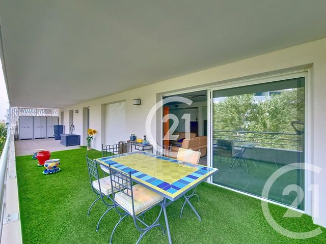 Appartement T4 à vendre - 4 pièces - 101 m2 - Canet En Roussillon - 66 - LANGUEDOC-ROUSSILLON