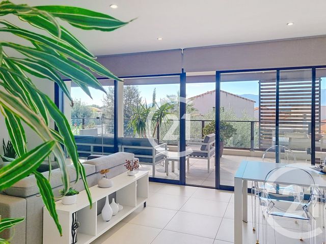 Appartement F4 à vendre - 4 pièces - 103,13 m2 - St Cyprien - 66 - LANGUEDOC-ROUSSILLON