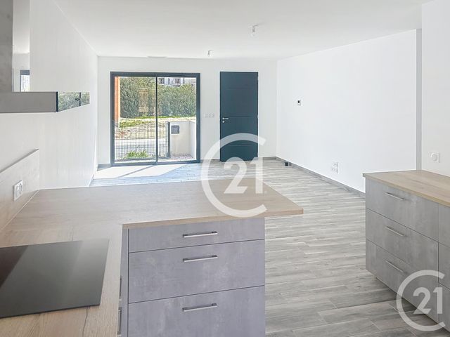 Maison &agrave; louer - 4 pi&egrave;ces - 86,10 m2 - Elne - 66 - LANGUEDOC-ROUSSILLON