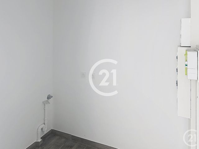 Maison &agrave; louer - 4 pi&egrave;ces - 86,10 m2 - Elne - 66 - LANGUEDOC-ROUSSILLON