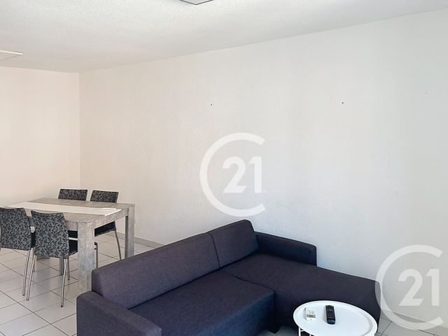Maison &agrave; louer - 4 pi&egrave;ces - 62,35 m2 - Elne - 66 - LANGUEDOC-ROUSSILLON
