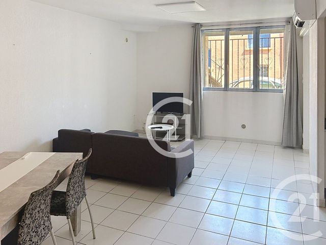 Maison &agrave; louer - 4 pi&egrave;ces - 62,35 m2 - Elne - 66 - LANGUEDOC-ROUSSILLON