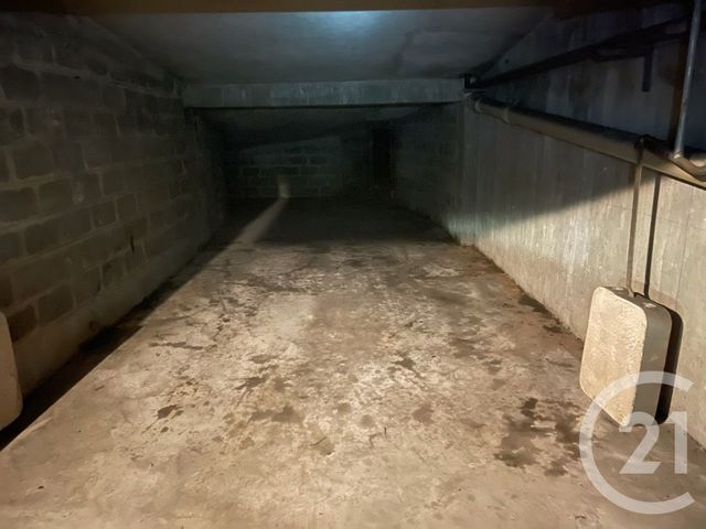 Parking &agrave; louer - 20 m2 - Paris - 75013 - ILE-DE-FRANCE