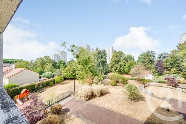 Appartement F3 &agrave; vendre - 3 pi&egrave;ces - 75,90 m2 - Villejuif - 94 - ILE-DE-FRANCE