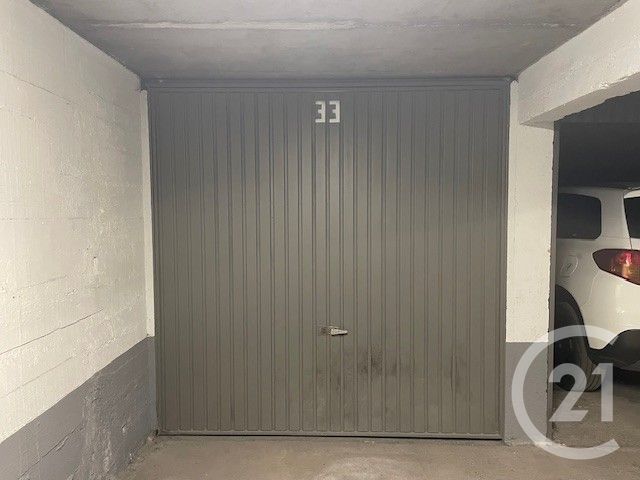Parking &agrave; louer - 10 m2 - Paris - 75011 - ILE-DE-FRANCE