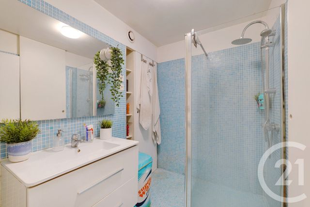 Appartement F2 à vendre - 2 pièces - 52,30 m2 - Paris - 75011 - ILE-DE-FRANCE