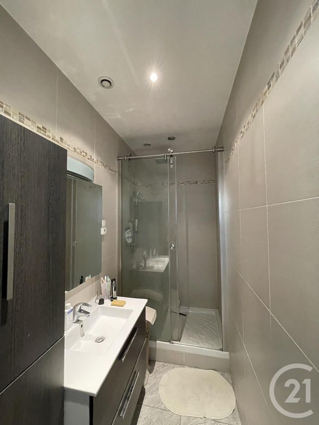 Appartement F3 &agrave; louer - 3 pi&egrave;ces - 58,34 m2 - Paris - 75011 - ILE-DE-FRANCE