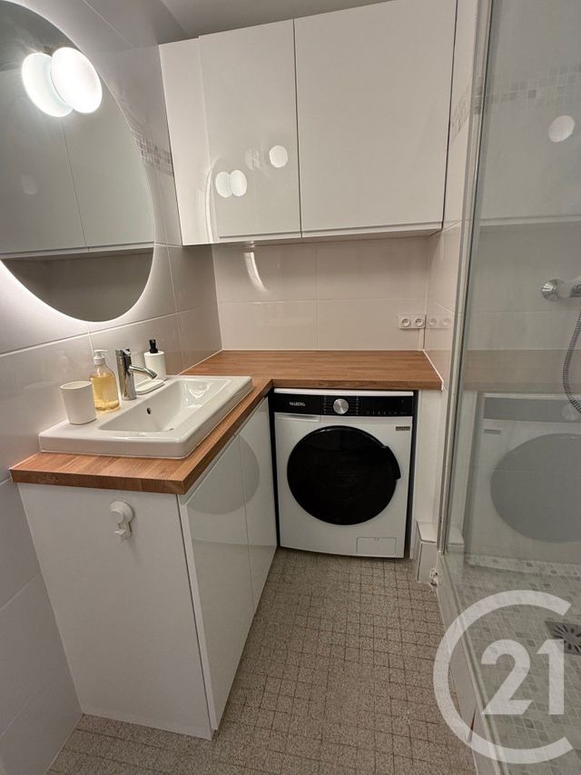 Appartement T2 &agrave; louer - 2 pi&egrave;ces - 42,45 m2 - Paris - 75013 - ILE-DE-FRANCE