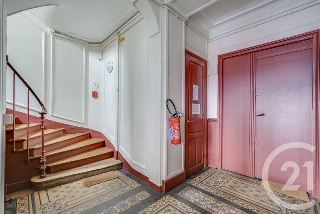 Appartement F1 &agrave; vendre - 1 pi&egrave;ce - 24,84 m2 - Paris - 75018 - ILE-DE-FRANCE