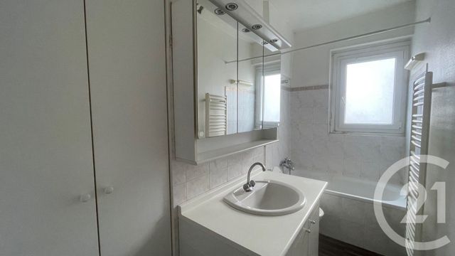 Appartement F2 &agrave; louer - 2 pi&egrave;ces - 39,37 m2 - Paris - 75013 - ILE-DE-FRANCE