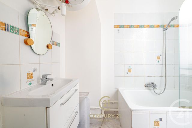 Appartement F2 &agrave; vendre - 2 pi&egrave;ces - 33,78 m2 - Paris - 75010 - ILE-DE-FRANCE