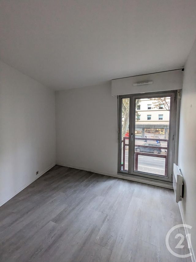 Appartement F3 &agrave; louer - 3 pi&egrave;ces - 69,22 m2 - Paris - 75019 - ILE-DE-FRANCE