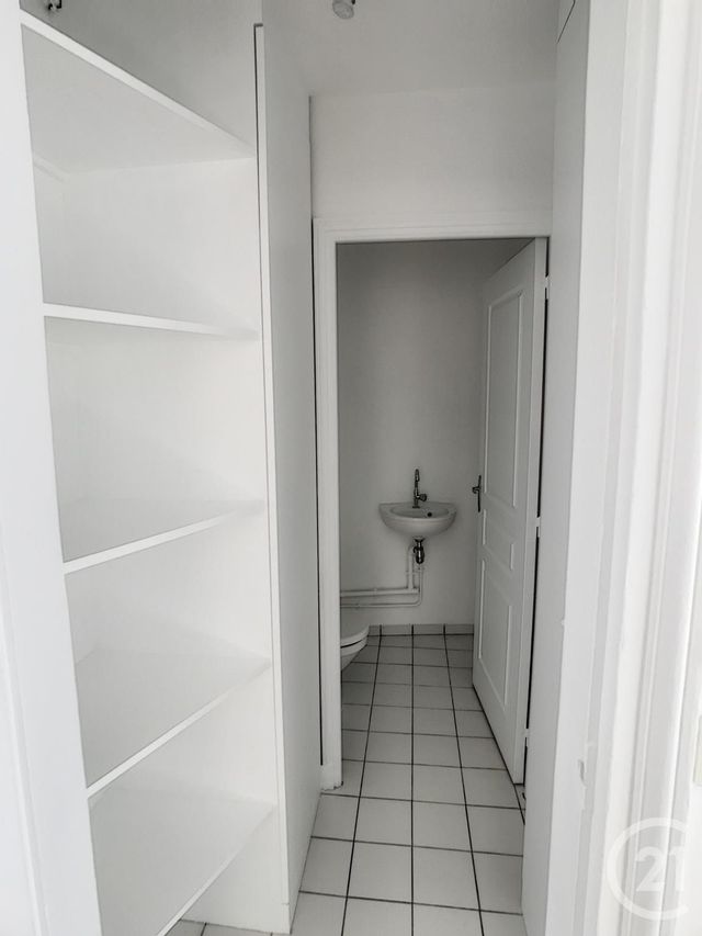Appartement F3 &agrave; louer - 3 pi&egrave;ces - 65,75 m2 - Paris - 75012 - ILE-DE-FRANCE