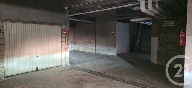 Parking &agrave; vendre - 12,16 m2 - Paris - 75011 - ILE-DE-FRANCE