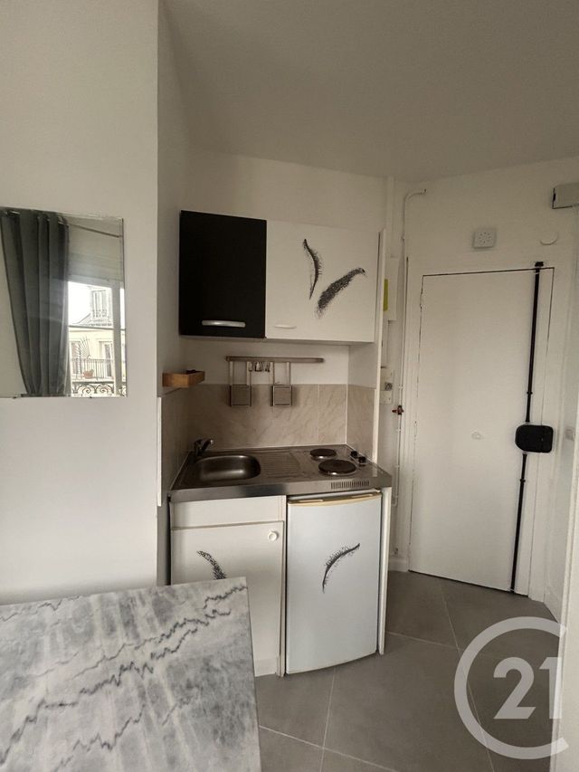 Appartement Studette &agrave; louer - 1 pi&egrave;ce - 10,26 m2 - Paris - 75010 - ILE-DE-FRANCE