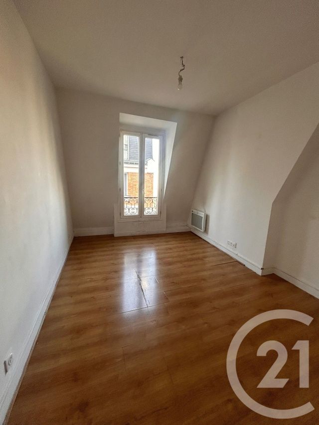 Appartement T2 &agrave; louer - 2 pi&egrave;ces - 45,52 m2 - Paris - 75018 - ILE-DE-FRANCE