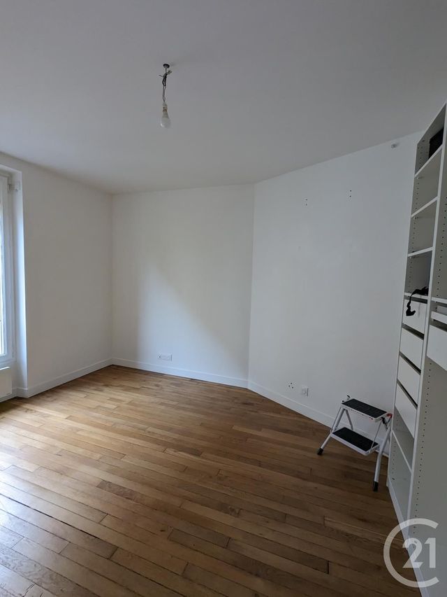 Appartement T3 &agrave; louer - 3 pi&egrave;ces - 68,53 m2 - Paris - 75012 - ILE-DE-FRANCE