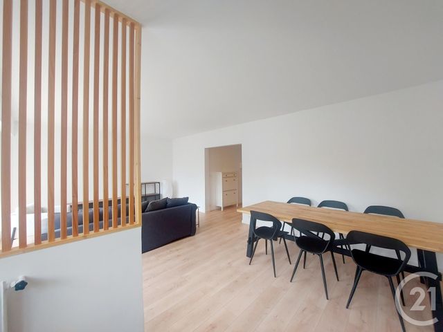 Appartement T2 &agrave; louer - 2 pi&egrave;ces - 60,07 m2 - Paris - 75013 - ILE-DE-FRANCE