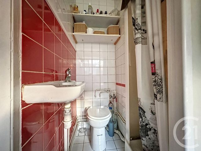 Appartement Studio &agrave; louer - 1 pi&egrave;ce - 15,70 m2 - Paris - 75011 - ILE-DE-FRANCE