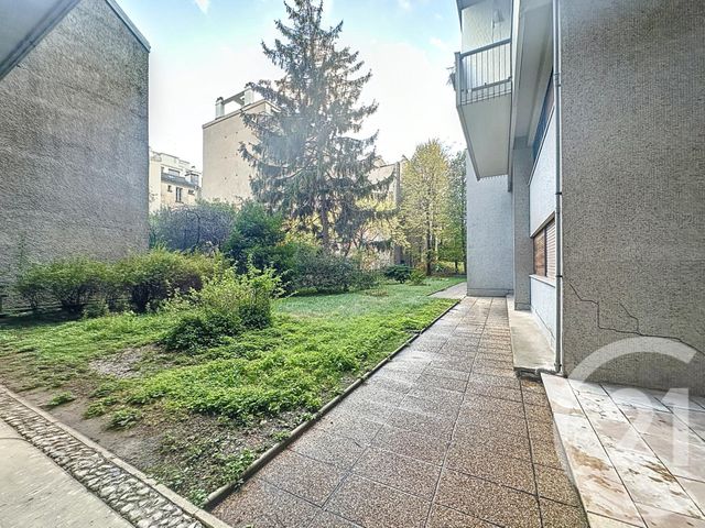 Appartement Studio &agrave; louer - 1 pi&egrave;ce - 15,70 m2 - Paris - 75011 - ILE-DE-FRANCE