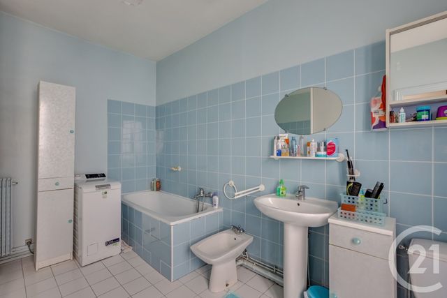 Appartement F2 &agrave; vendre - 2 pi&egrave;ces - 37,60 m2 - Paris - 75010 - ILE-DE-FRANCE