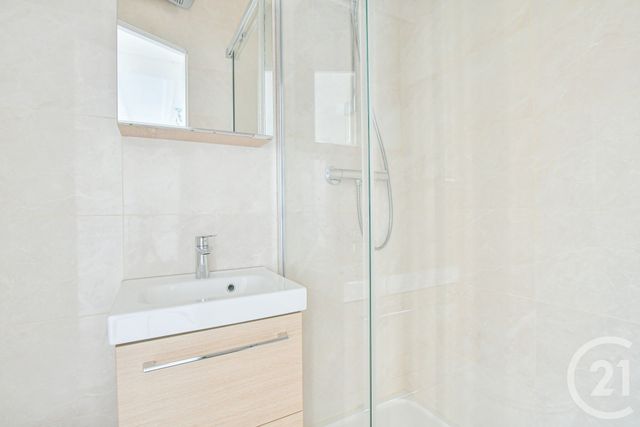 Appartement F1 &agrave; louer - 1 pi&egrave;ce - 22,97 m2 - Paris - 75013 - ILE-DE-FRANCE