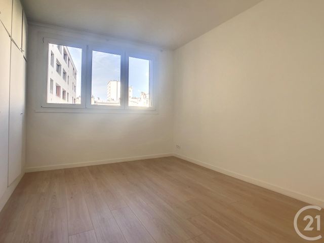 Appartement F3 &agrave; louer - 3 pi&egrave;ces - 70,75 m2 - Paris - 75011 - ILE-DE-FRANCE
