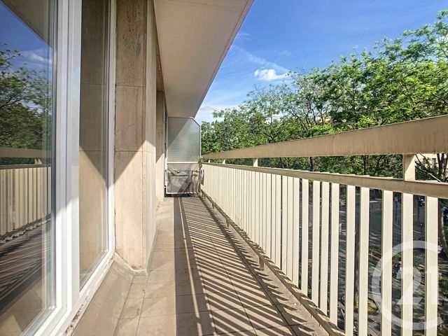 Appartement F3 &agrave; louer - 3 pi&egrave;ces - 70,75 m2 - Paris - 75011 - ILE-DE-FRANCE