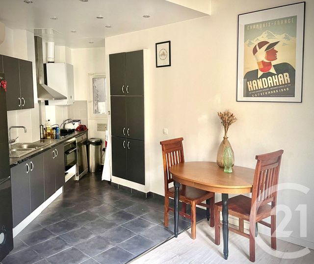Appartement F3 &agrave; louer - 3 pi&egrave;ces - 64,09 m2 - Paris - 75011 - ILE-DE-FRANCE