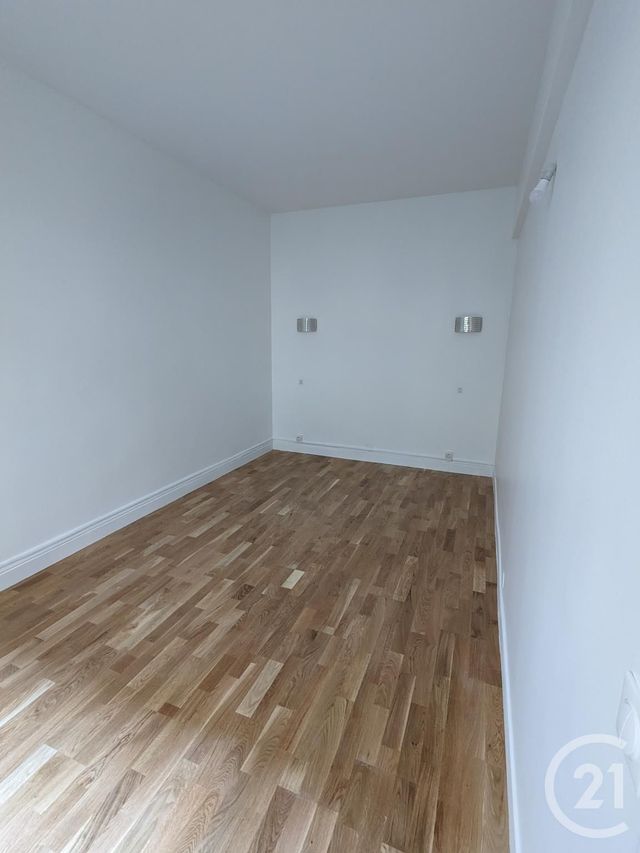Appartement T2 &agrave; louer - 2 pi&egrave;ces - 44,89 m2 - Paris - 75019 - ILE-DE-FRANCE