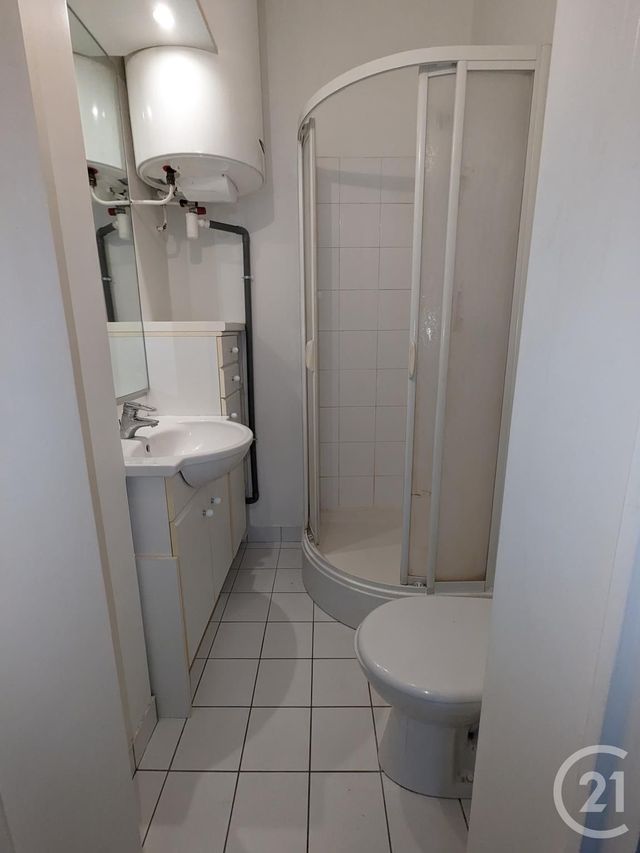Appartement Studio &agrave; louer - 1 pi&egrave;ce - 23,94 m2 - Paris - 75010 - ILE-DE-FRANCE