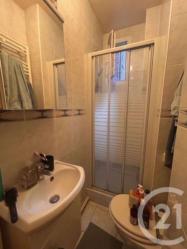 Appartement T2 &agrave; louer - 2 pi&egrave;ces - 35,95 m2 - Clichy - 92 - ILE-DE-FRANCE