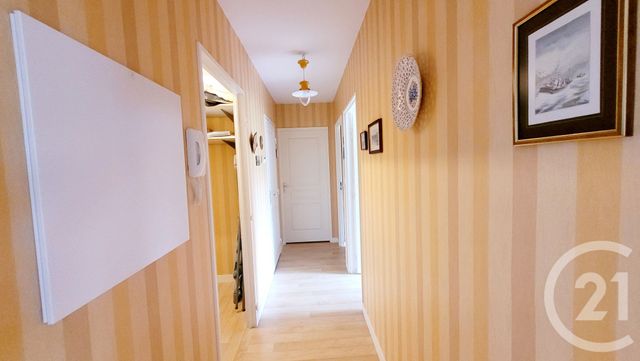 Appartement T3 &agrave; vendre - 3 pi&egrave;ces - 70,98 m2 - Plancoet - 22 - BRETAGNE