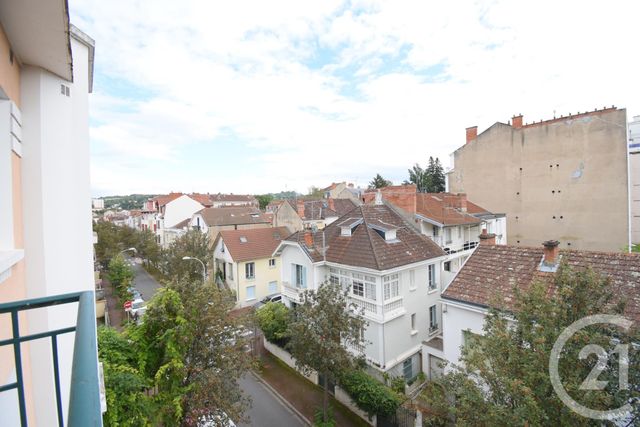 Appartement F3 à vendre - 3 pièces - 112,03 m2 - Vichy - 03 - AUVERGNE