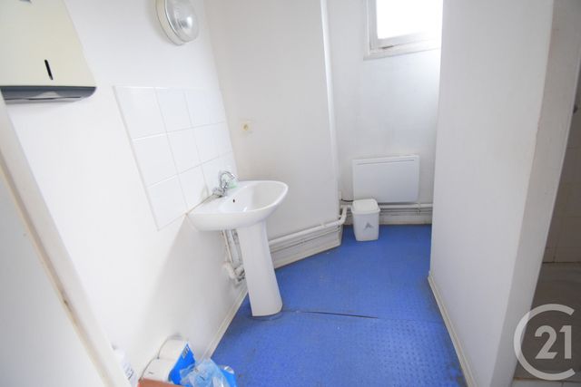 Divers &agrave; vendre - 207 m2 - Cusset - 03 - AUVERGNE