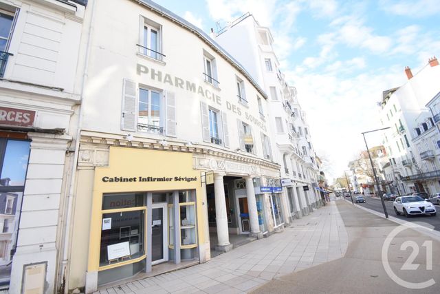 Appartement T5 à vendre - 5 pièces - 102,41 m2 - Vichy - 03 - AUVERGNE