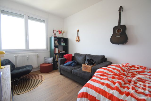 Appartement T3 à vendre - 3 pièces - 70,41 m2 - Vichy - 03 - AUVERGNE