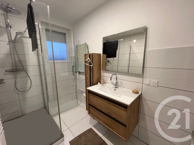 Appartement F2 à vendre - 3 pièces - 51,70 m2 - Vichy - 03 - AUVERGNE