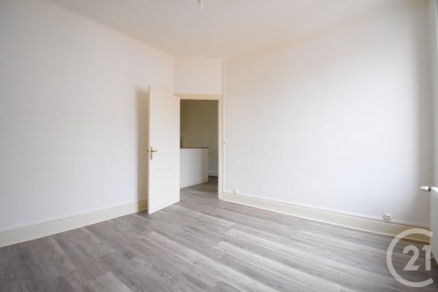 Maison à louer - 4 pièces - 108,38 m2 - Vichy - 03 - AUVERGNE